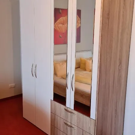 Haus Am Berg 3* أوبركيرش