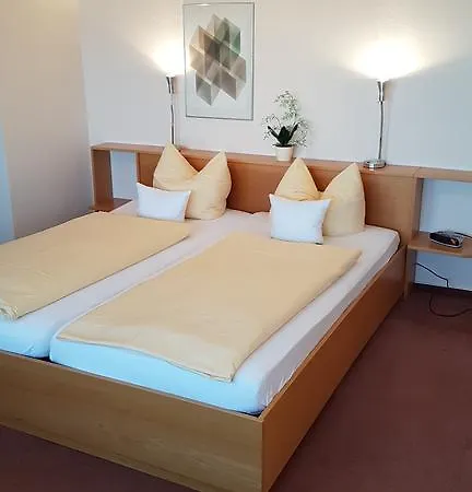 Haus Am Berg 3*