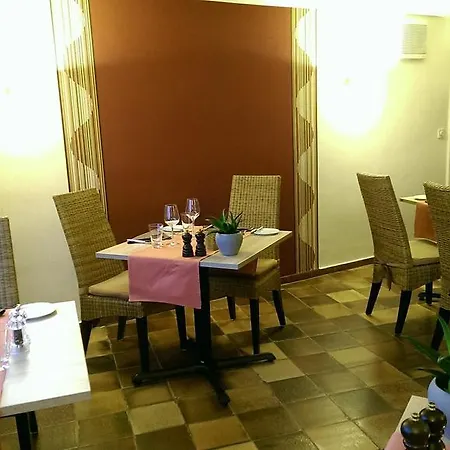 Haus Am Berg 3* أوبركيرش