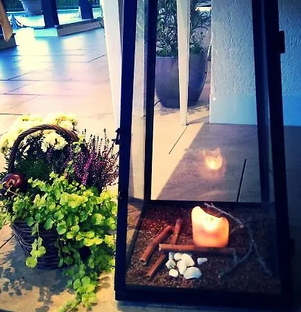 Haus Am Berg فندق 3*